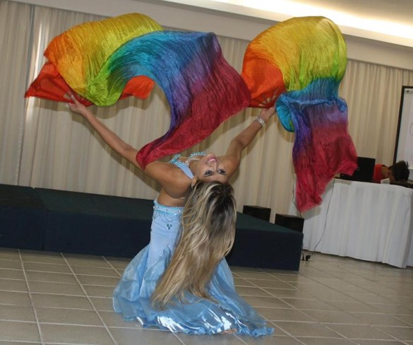 No dia da Dança Árabe conheça a arte de Halima Rayah:uma bailarina de Pernambuco para o mundo!